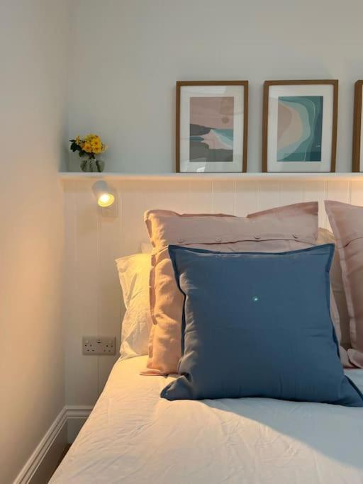 Cosy Country Getaway, 5 Mins From The Sea Villa เพนแซนซ์ ภายนอก รูปภาพ
